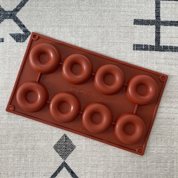 Silicon Mini Baked Donut Mold - Picture 7 of 8